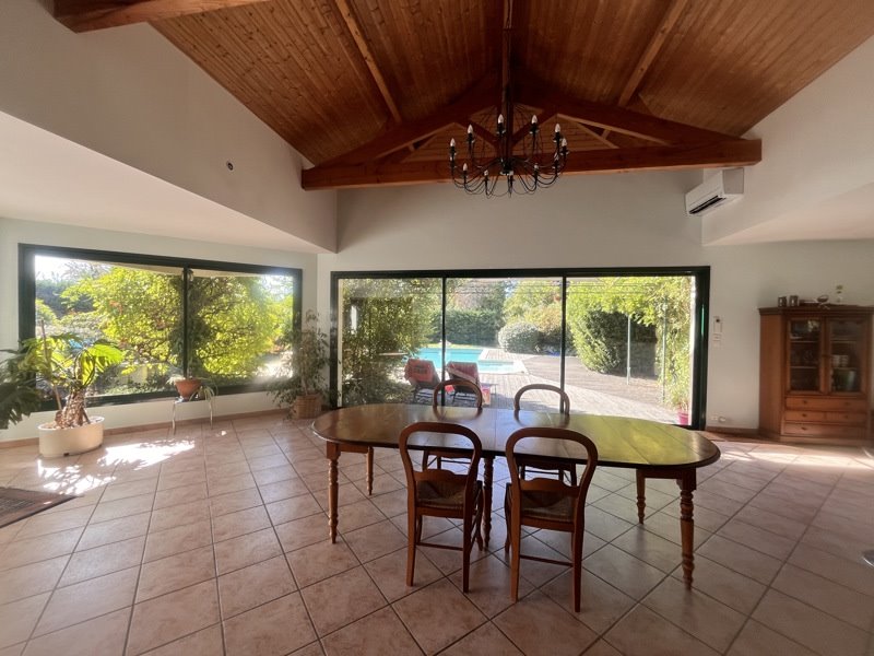 Vente Maison Saint-Laurent-des-Vignes - 6 pièces -198 m² - (24100)
