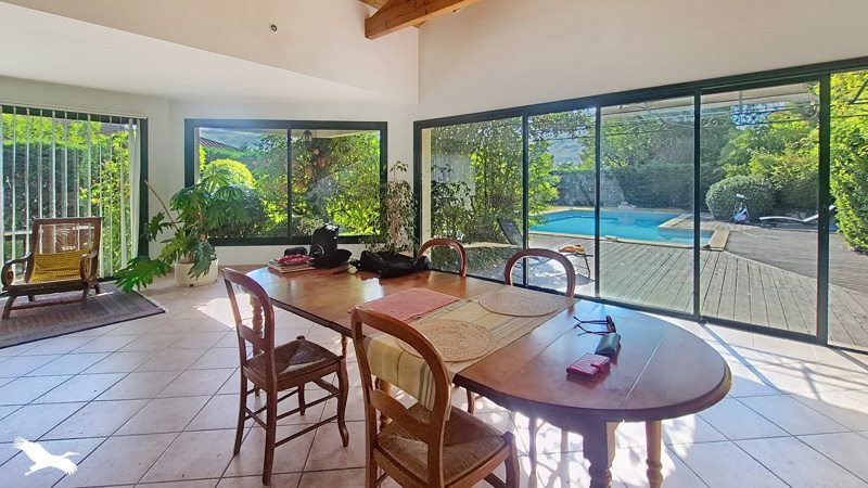 Vente Maison Saint-Laurent-des-Vignes - 6 pièces -198 m² - (24100)
