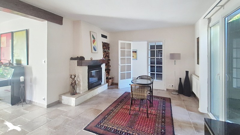 Vente Maison Saint-Laurent-des-Vignes - 6 pièces -198 m² - (24100)