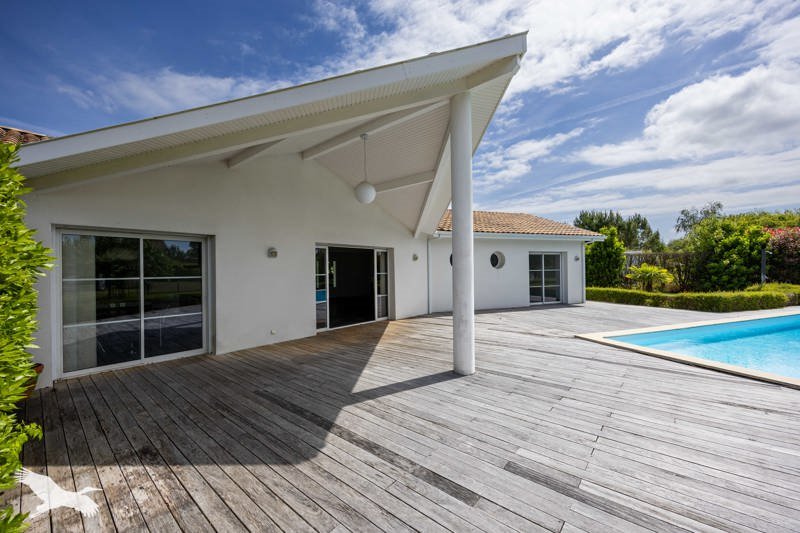 Vente Maison ANGRESSE - 4 pièces -156 m² - (40150)