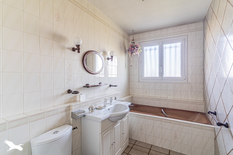 Vente Maison EYSINES - 6 pièces -142 m² - (33320)