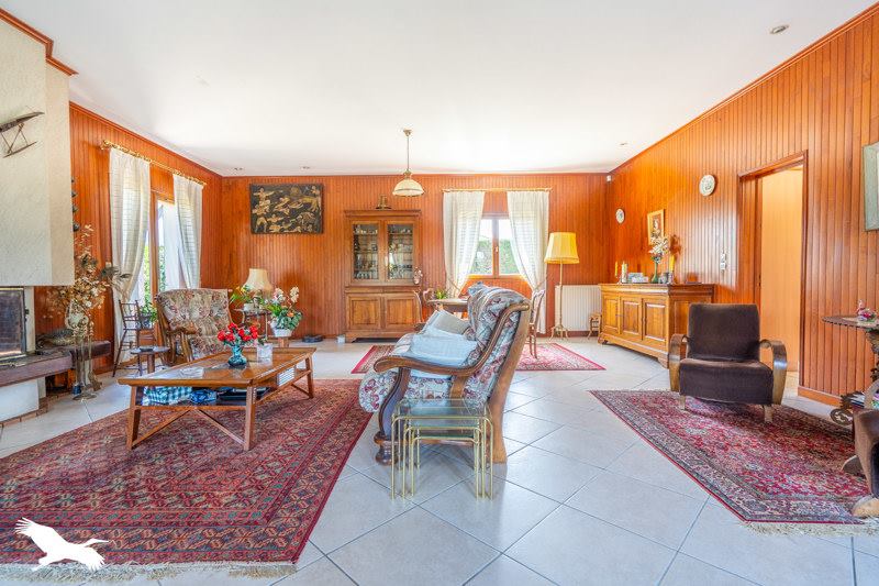 Vente Maison EYSINES - 9 pièces -219 m² - (33320)