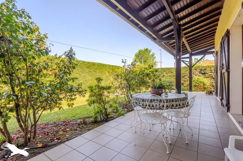 Vente Maison EYSINES - 9 pièces -219 m² - (33320)