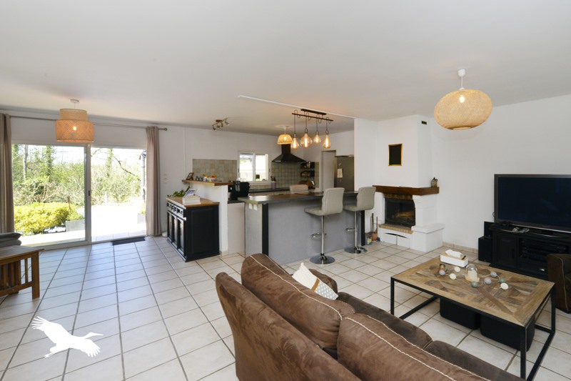 Vente Maison MAGNAC SUR TOUVRE - 6 pièces -124 m² - (16600)