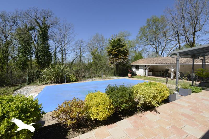 Vente Maison MAGNAC SUR TOUVRE - 6 pièces -124 m² - (16600)