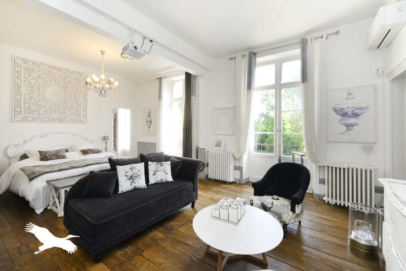 Vente Maison RUELLE SUR TOUVRE - 5 pièces -220 m² - (16600)