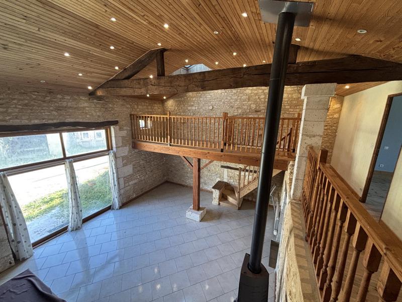 Vente Maison Touvre 16600 6 pièces - 152 m²