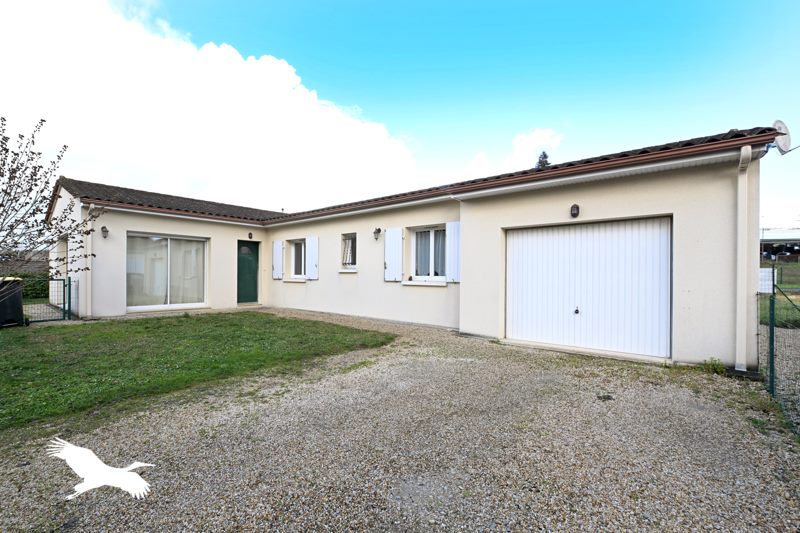 Vente Maison L ISLE D ESPAGNAC - 5 pièces -94 m² - (16340)
