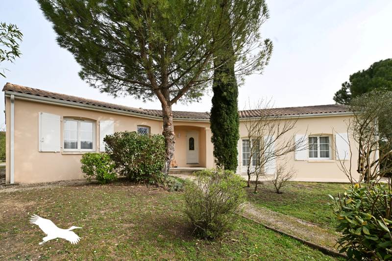 Vente Maison CHAMPNIERS - 4 pièces -127 m² - (16430)
