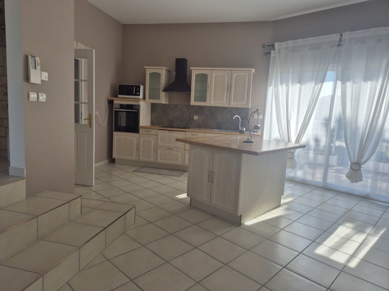Vente Maison CHAMPNIERS - 4 pièces -127 m² - (16430)