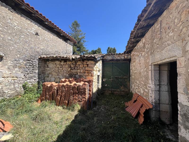 Vente Maison MORNAC - 4 pièces -107 m² - (16600)