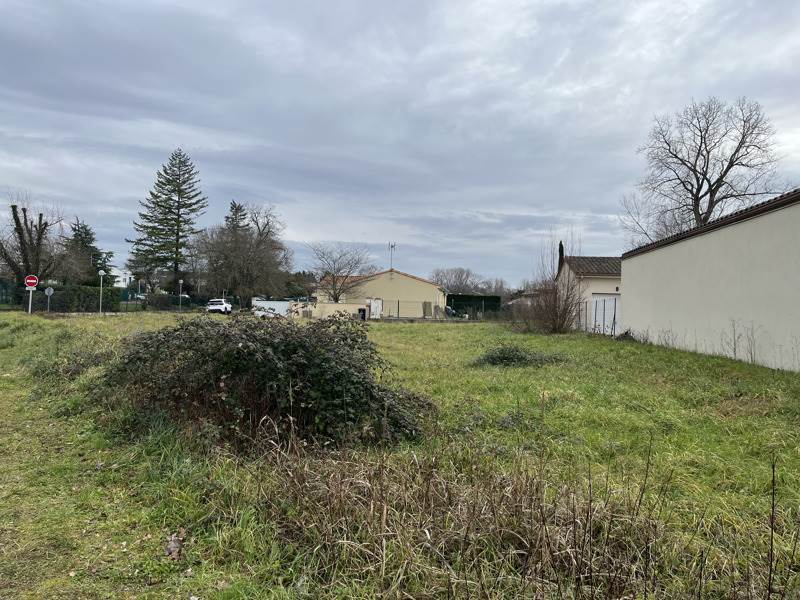 Vente Terrain L ISLE D ESPAGNAC - -788 m² - (16340)