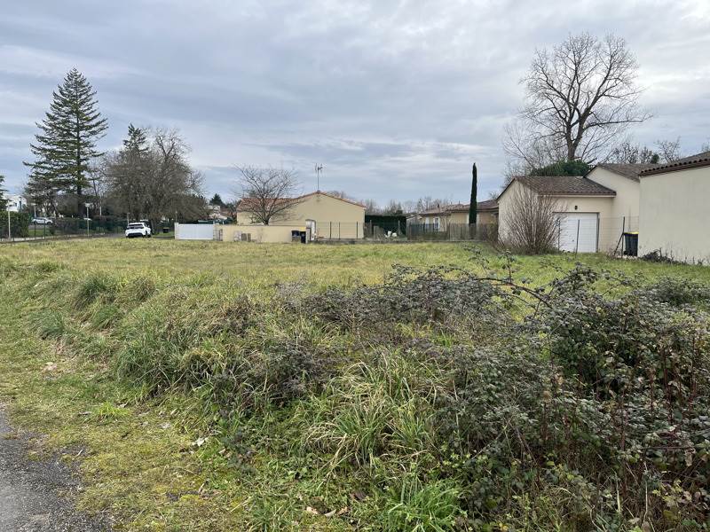 Vente Terrain L ISLE D ESPAGNAC - -788 m² - (16340)