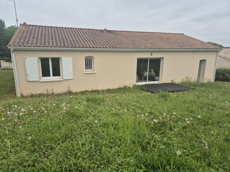 Vente Maison MAGNAC SUR TOUVRE - 4 pièces -90 m² - (16600)