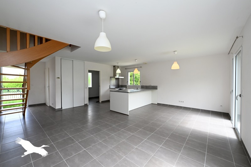 Vente Maison L ISLE D ESPAGNAC - 4 pièces -91 m² - (16340)