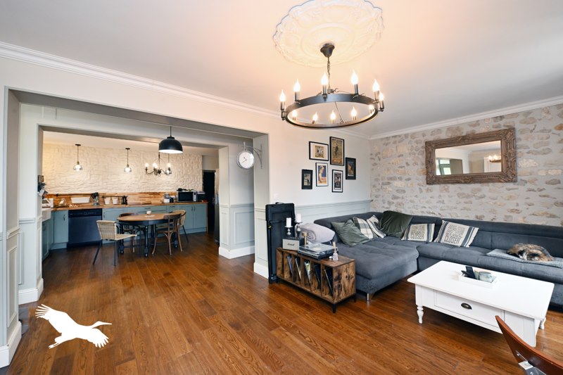 Vente Maison RUELLE SUR TOUVRE - 5 pièces -113 m² - (16600)