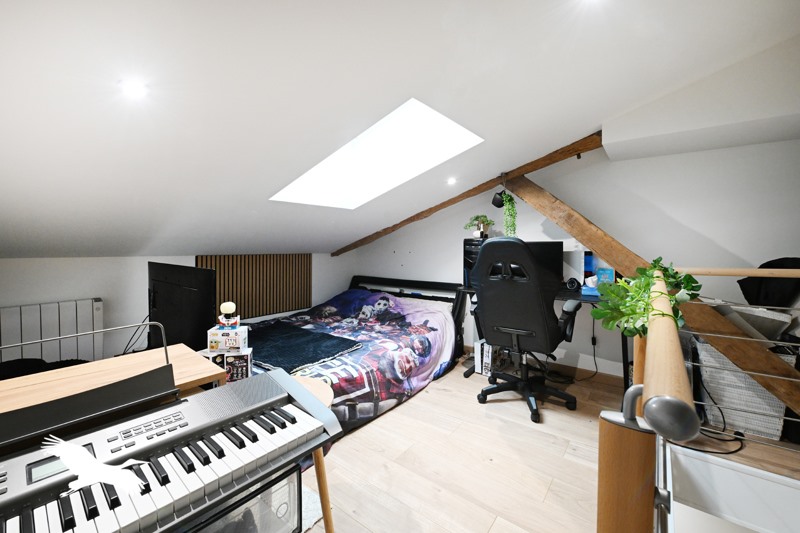 Vente Maison RUELLE SUR TOUVRE - 5 pièces -113 m² - (16600)