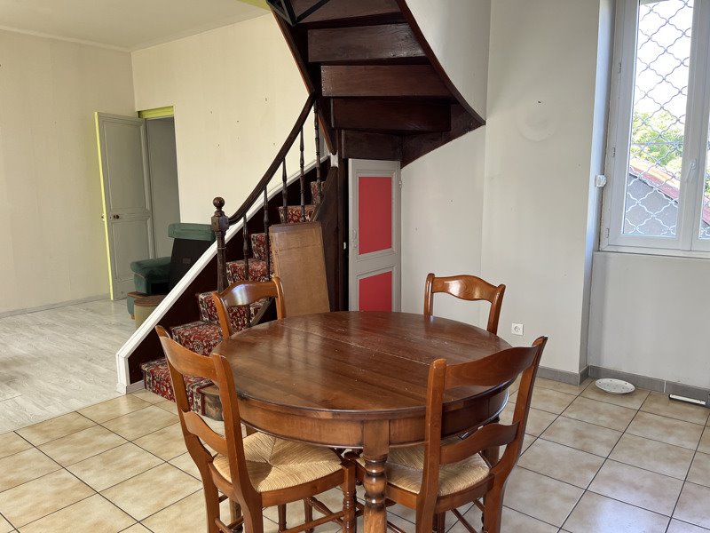 Vente Maison RUELLE SUR TOUVRE - 3 pièces -65 m² - (16600)