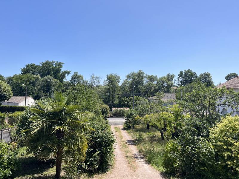 Vente Maison RUELLE SUR TOUVRE - 4 pièces -96 m² - (16600)