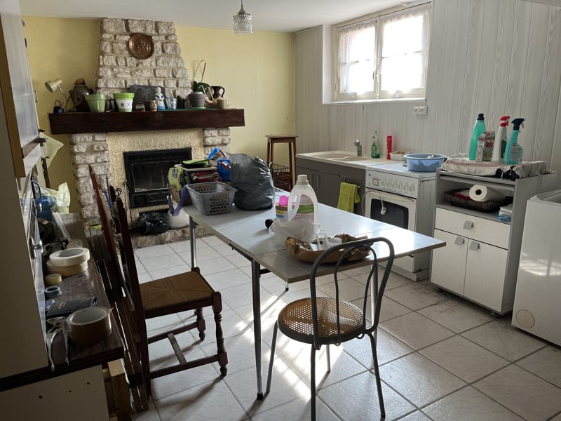 Vente Maison RUELLE SUR TOUVRE - 4 pièces -96 m² - (16600)