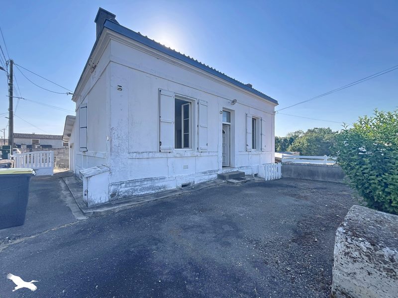 Vente Maison CHAMPNIERS - 5 pièces -103 m² - (16430)