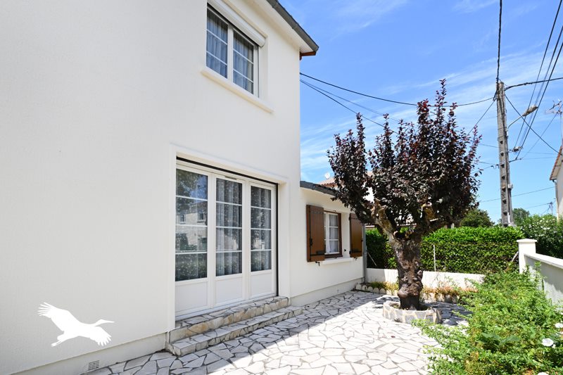 Vente Maison L ISLE D ESPAGNAC - 5 pièces -93 m² - (16340)