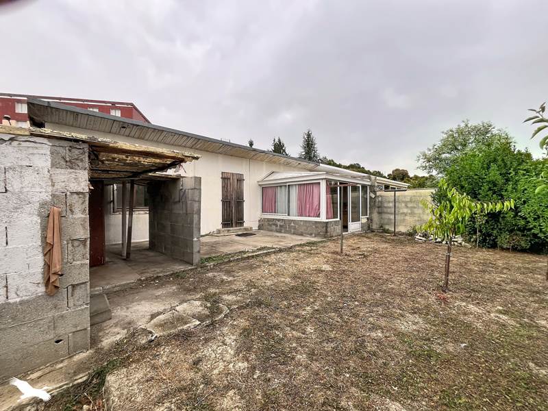 Vente Maison RUELLE SUR TOUVRE - 4 pièces -67 m² - (16600)