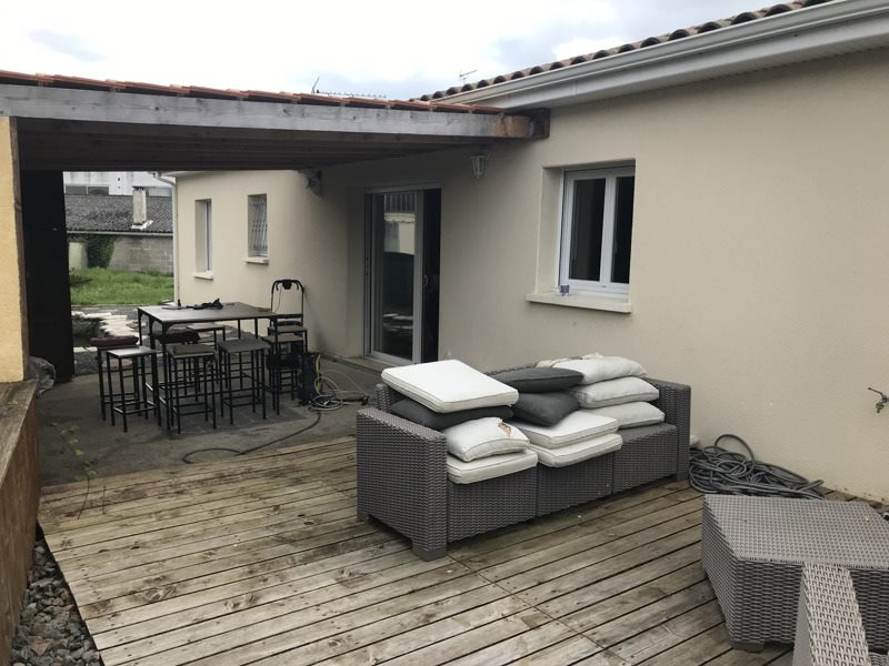 Vente Maison L ISLE D ESPAGNAC - 5 pièces -108 m² - (16340)