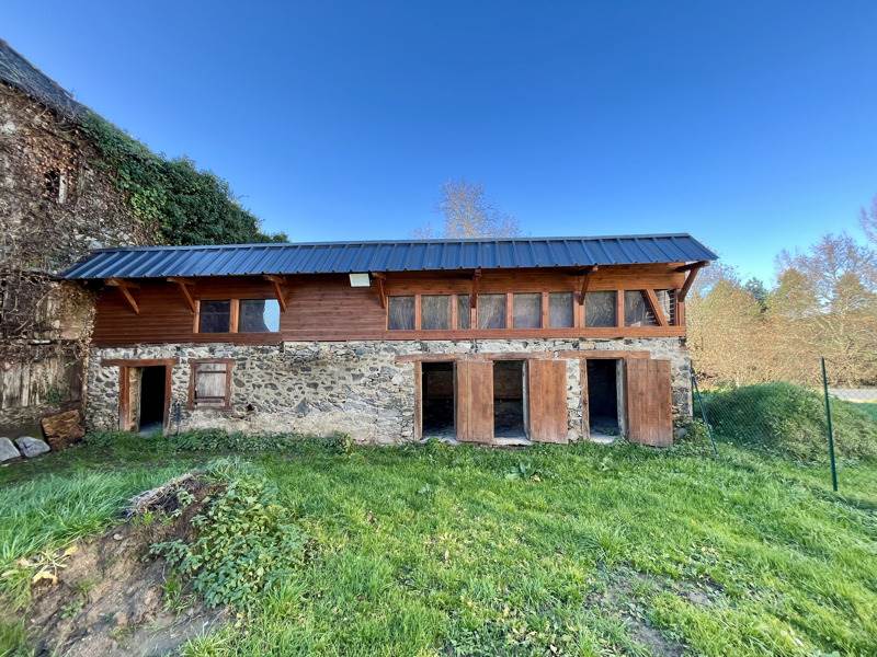 Vente Maison ST JULIEN LE VENDOMOIS - 5 pièces -179 m² - (19210)