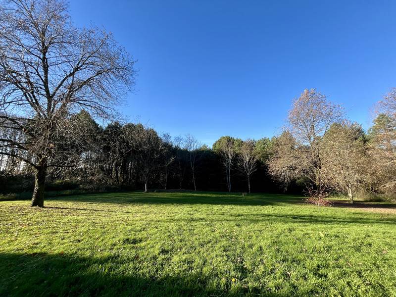 Vente Maison ST JULIEN LE VENDOMOIS - 5 pièces -179 m² - (19210)