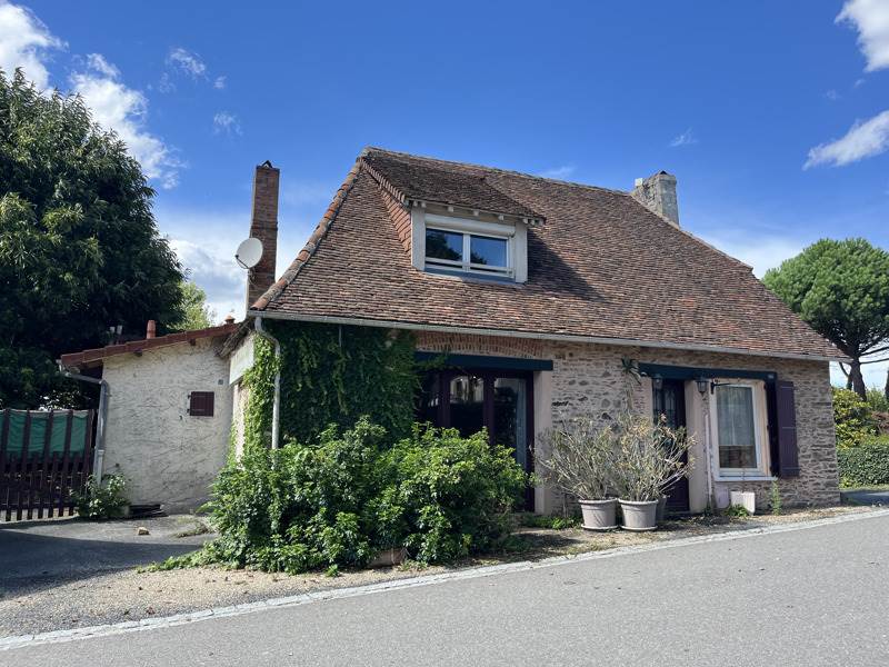 Vente Maison MONTGIBAUD - 4 pièces -162 m² - (19210)