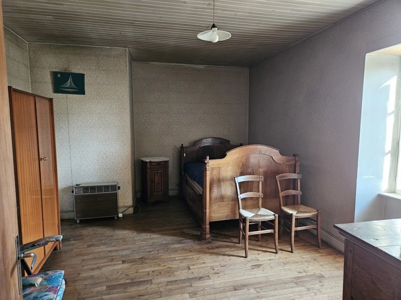 Vente Maison ST YBARD - 5 pièces -120 m² - (19140)