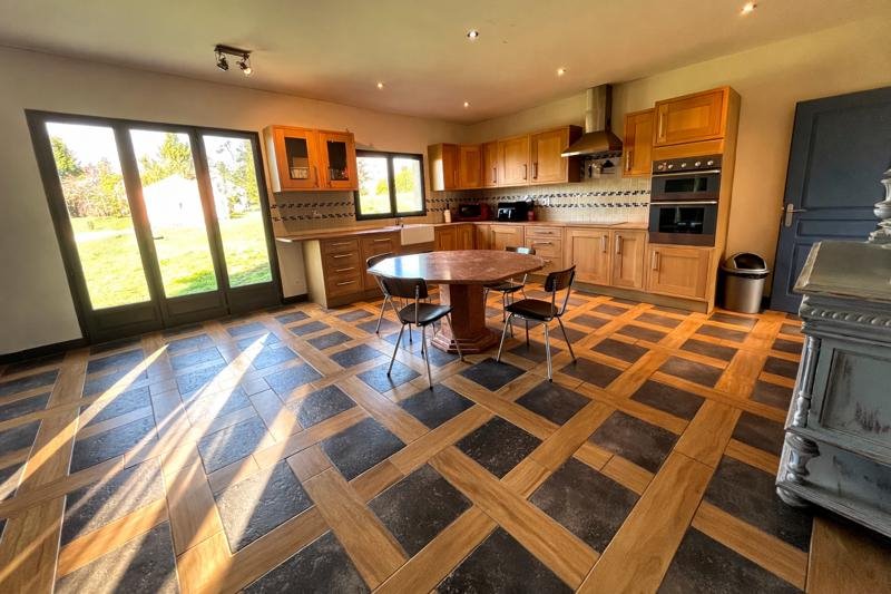 Vente Maison ST CYR LES CHAMPAGNES - 4 pièces -118 m² - (24270)