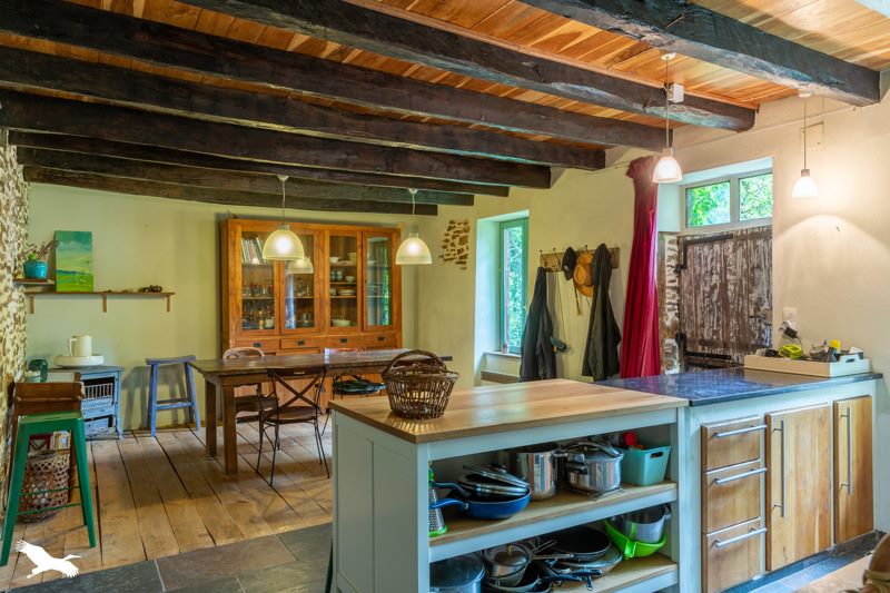Vente Maison ST YBARD - 6 pièces -135 m² - (19140)
