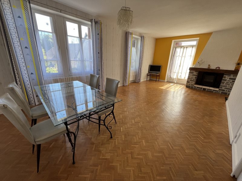 Vente Maison ARNAC POMPADOUR - 8 pièces -153 m² - (19230)