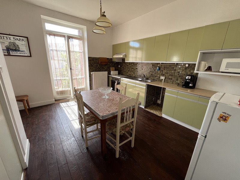 Vente Maison ARNAC POMPADOUR - 8 pièces -153 m² - (19230)