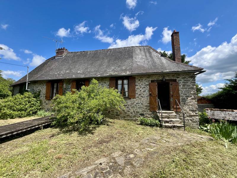 Vente Maison ST JULIEN LE VENDOMOIS - 6 pièces -110 m² - (19210)