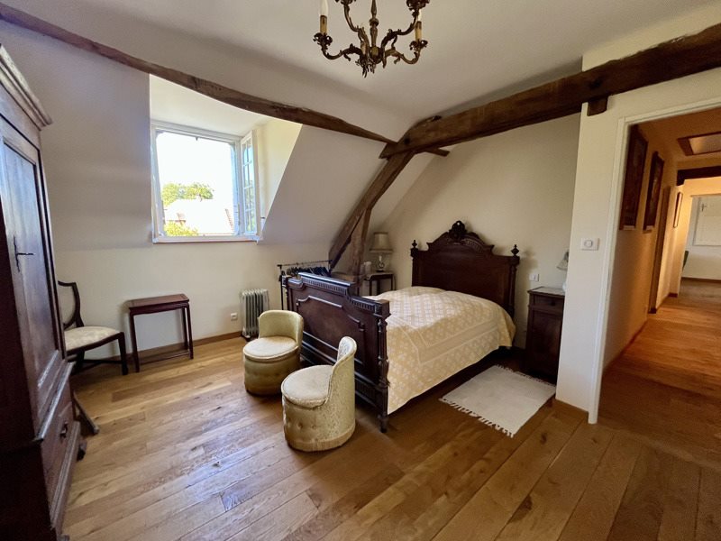 Vente Maison ARNAC POMPADOUR - 7 pièces -172 m² - (19230)