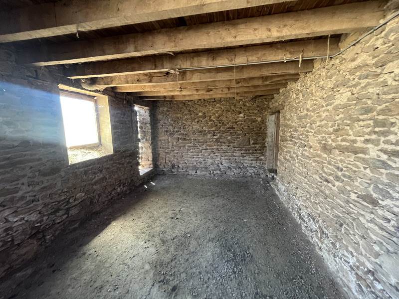 Vente Maison ST YBARD - 7 pièces -143 m² - (19140)