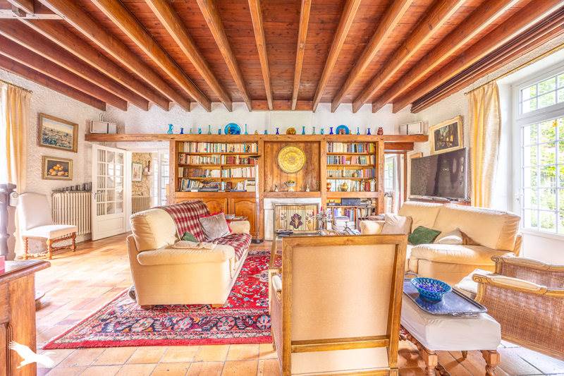 Vente Maison LA JARNE - 8 pièces -280 m² - (17220)