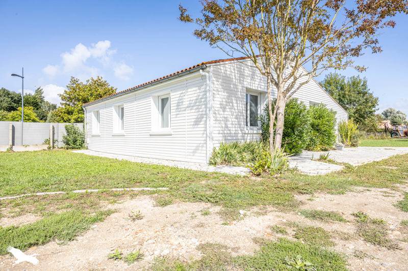 Vente Maison YVES - 5 pièces -125 m² - (17340)