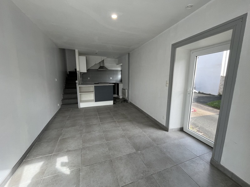 Vente Maison LA JARNE - 2 pièces -40 m² - (17220)