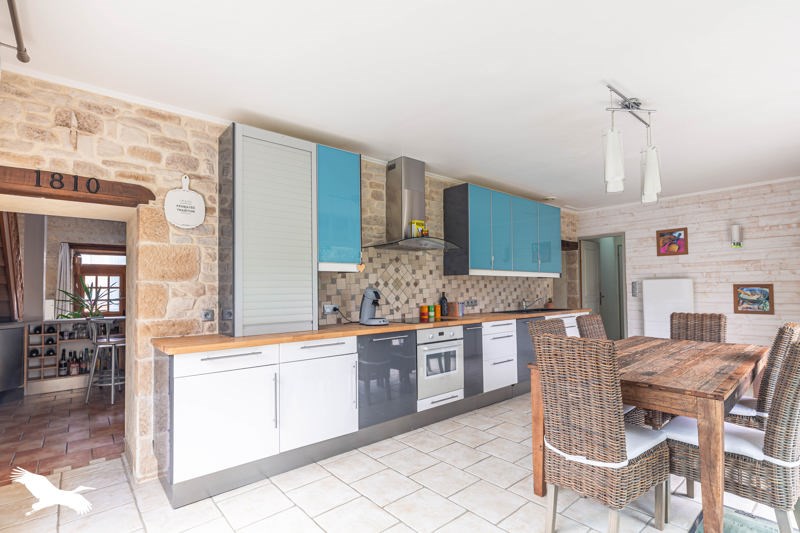 Vente Maison THAIRE - 6 pièces -146 m² - (17290)