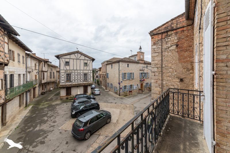 Vente Maison MONTRICOUX - 3 pièces -129 m² - (82800)
