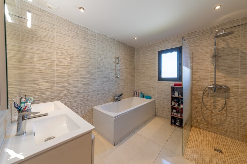 Vente Maison NEGREPELISSE - 5 pièces -162 m² - (82800)