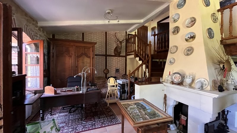Vente Maison PUYCELSI - 3 pièces -145 m² - (81140)