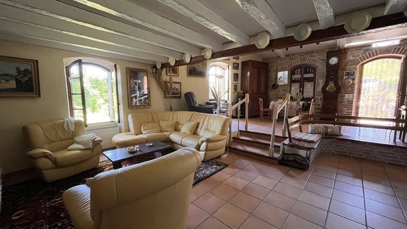 Vente Maison PUYCELSI - 3 pièces -145 m² - (81140)
