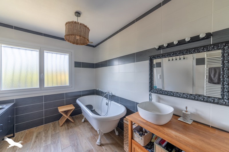 Vente Maison REALVILLE - 6 pièces -305 m² - (82440)