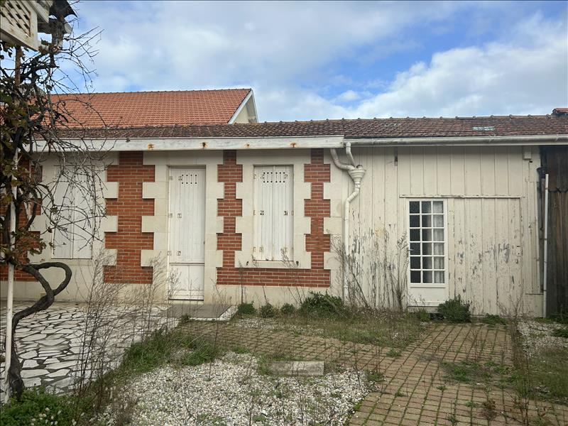Vente Maison SOULAC SUR MER - 5 pièces -90 m² - (33780)