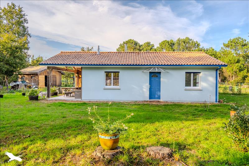 Vente Maison SOULAC SUR MER - 4 pièces -82 m² - (33780)